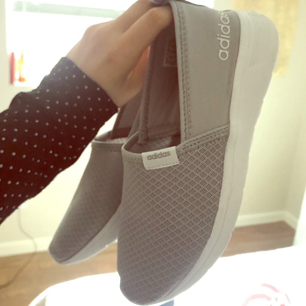 Adidas Neo Cloudfoam in Gray